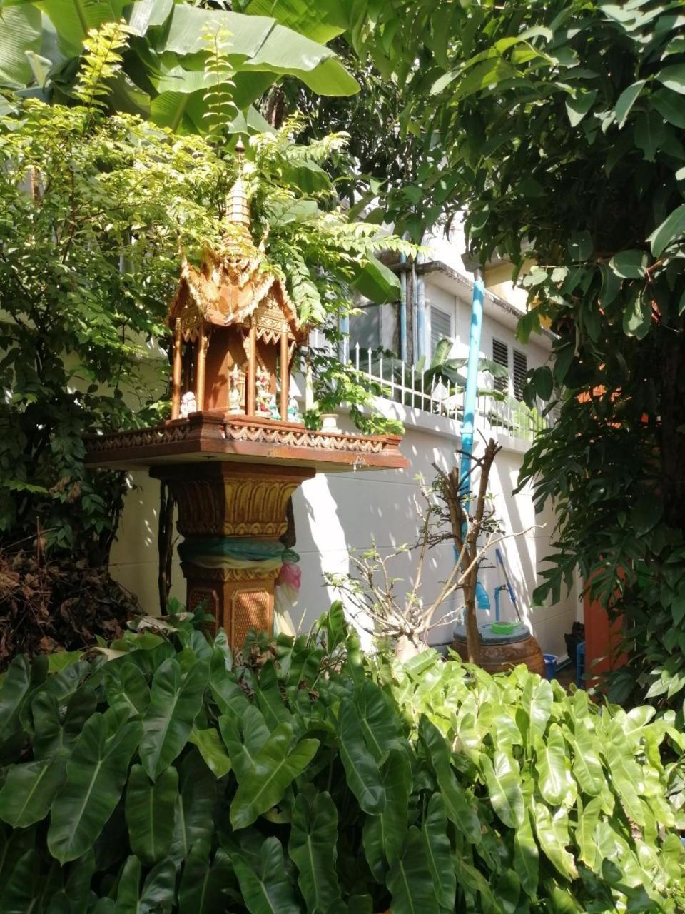 Baan Tepa Boutique House לינה וארוחת בוקר