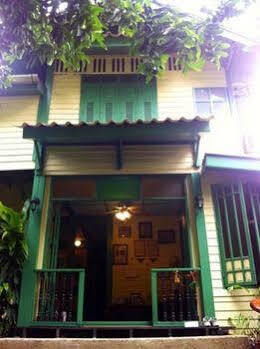 Baan Tepa Boutique House לינה וארוחת בוקר בנגקוק